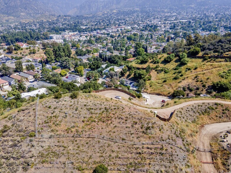 More Photos Of 10200 Willow Springs Lane, Sunland Land For Sale