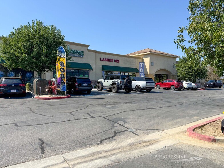 More Photos Of 1535 E Ontario Ave, Corona Freestanding For Lease