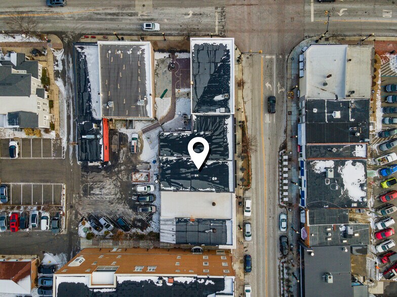 More Photos Of 14 W Main St, Carmel Storefront Retail Office For Sale