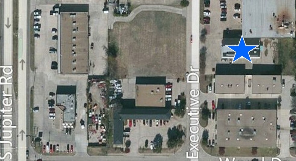 More Photos Of 2410 Executive Dr, Garland Warehouse For Lease