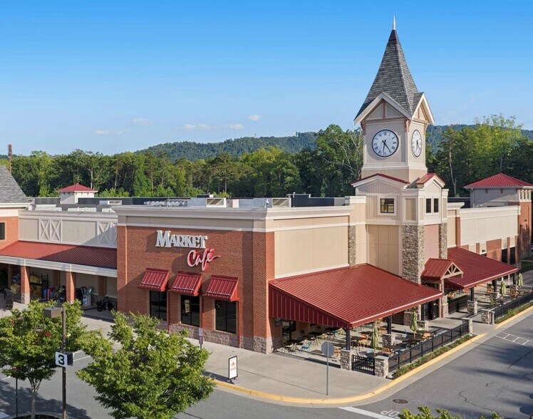 More Photos Of 5th St, Charlottesville Unknown For Lease