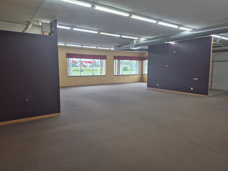More Photos Of 15161 NE Feller St, Forest Lake Freestanding For Lease