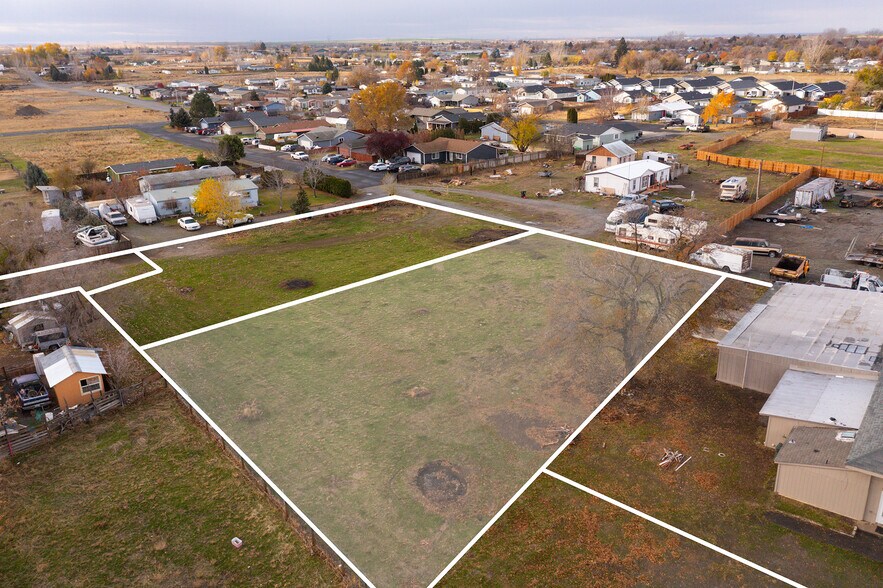 More Photos Of 990 E Hwy 730, Irrigon Storefront Retail Office For Sale