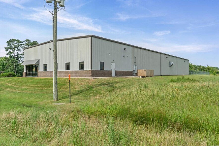 More Photos Of 3592 Arkansas 367, Searcy, AR, USA, Searcy Warehouse For Sale