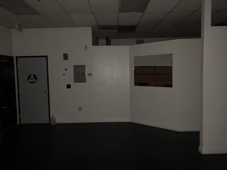 More Photos Of 6902-6998 Federal Blvd, Lemon Grove Restaurant For Lease