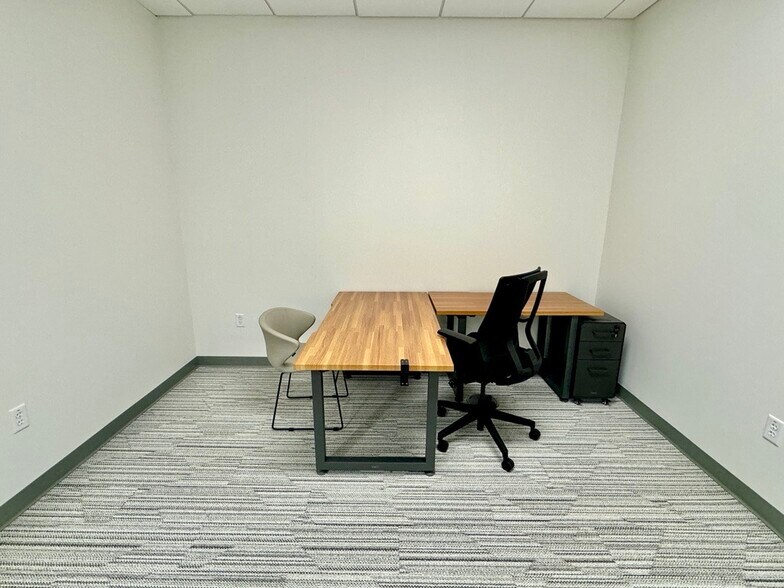 More Photos Of 14143 Denver West Pky, Golden Coworking Space