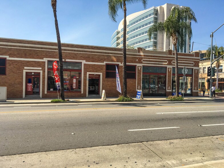 More Photos Of 302 W 4th St, Santa Ana Storefront Retail Office For Sale