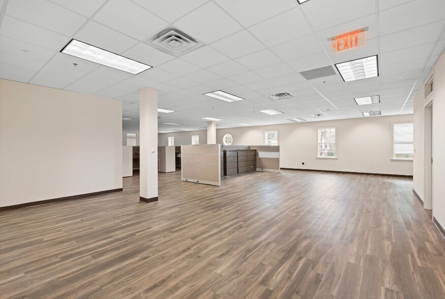 More Photos Of 112 Long Hollow Pike, Goodlettsville Office For Lease