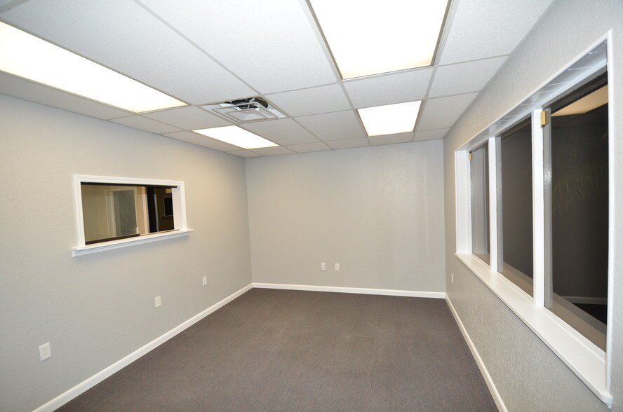 More Photos Of 3881 S Nova Rd, Port Orange Office For Sale