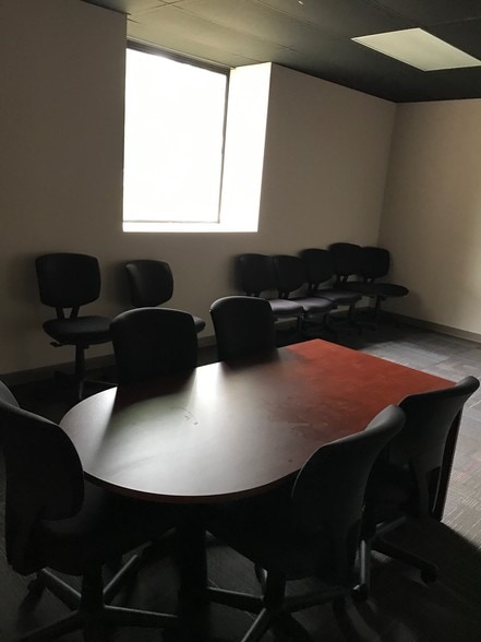 More Photos Of 8030 Arrowridge Blvd, Charlotte Office For Sale