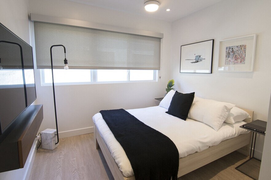 More Photos Of 1433-1437 Euclid St, Santa Monica Apartments For Sale
