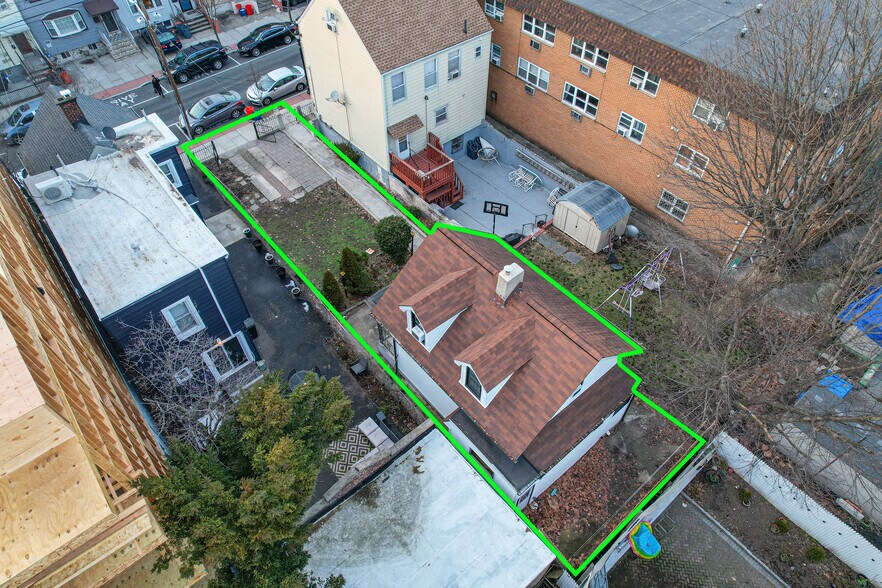 More Photos Of 206 Bergenline Ave, Union City Land For Sale