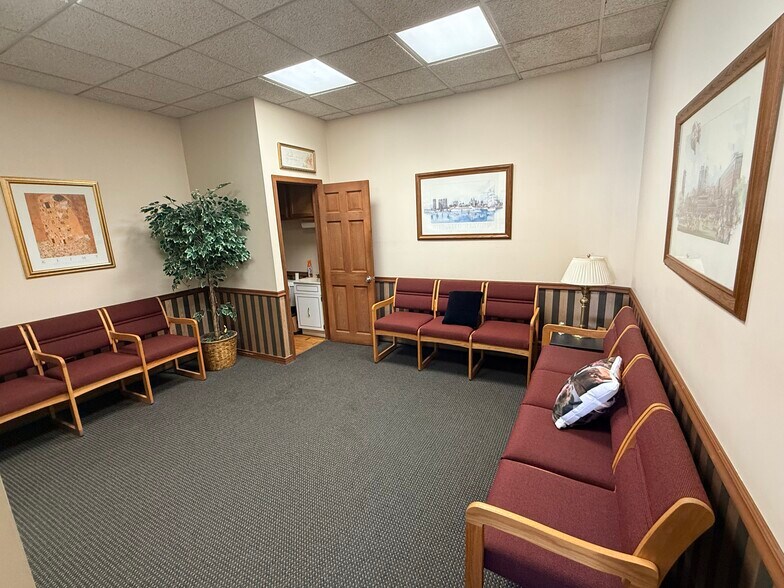 More Photos Of 330-32-34-36-38 E GIRARD AVE, Philadelphia Storefront Retail Residential For Sale