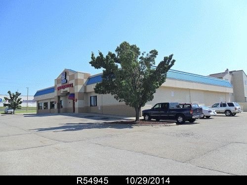 More Photos Of 2215 SW Wanamaker Rd, Topeka Freestanding For Lease