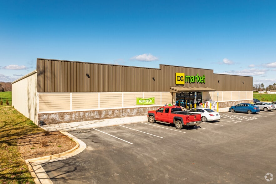 More Photos Of 3738 Hwy 64 w, Mocksville Storefront For Sale