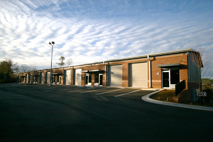 More Photos Of 1815 Hembree Rd, Alpharetta Light Distribution For Lease