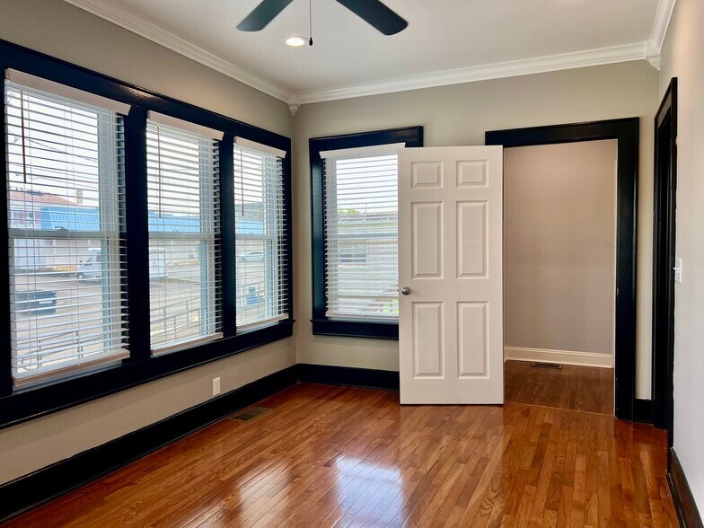 More Photos Of 103 N High St, Franklin Office Residential For Sale