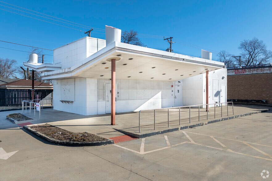 More Photos Of 4019 Saint Charles Rd, Bellwood Fast Food For Sale