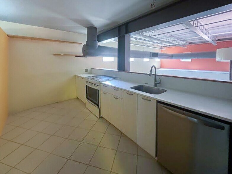 More Photos Of 357 N Craig St, Pittsburgh Office For Sale