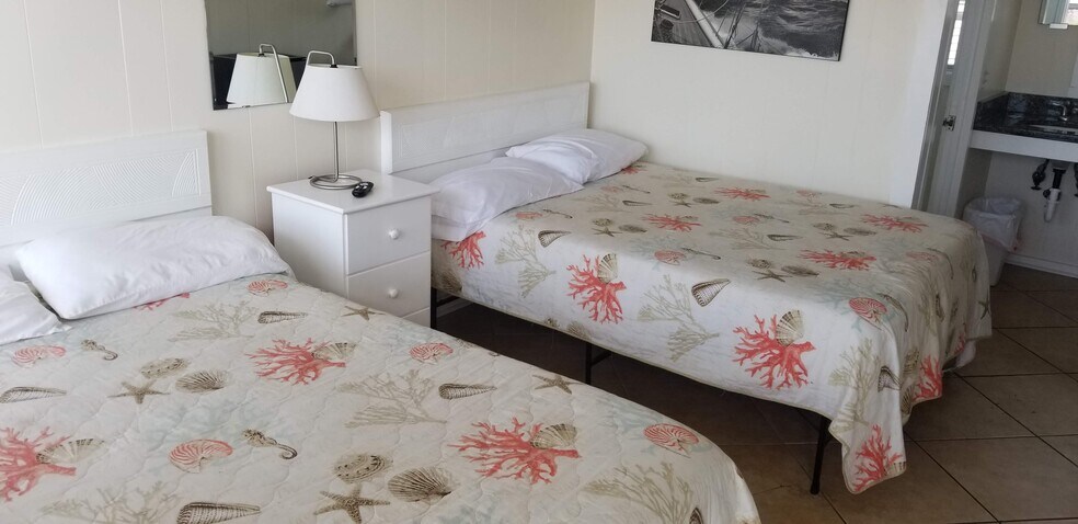 More Photos Of 19 Winnapaug Rd, Westerly General Retail For Sale