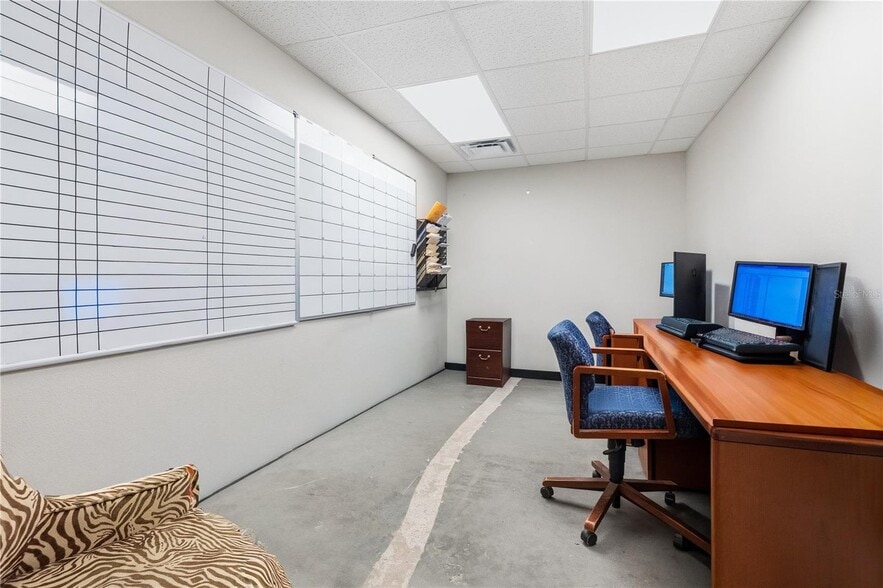 More Photos Of 15617 Old US Highway 441, Tavares Industrial For Lease