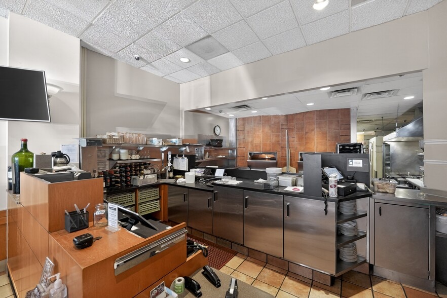 More Photos Of 71 E 3rd Ave, San Mateo Storefront Retail Office For Sale