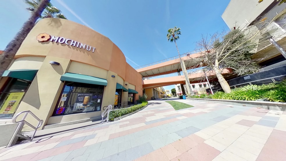 More Photos Of 520-550 Deep Valley Dr, Rolling Hills Estates Unknown For Lease