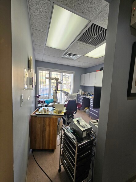 More Photos Of 1108 E Chocolate Ave, Hershey Medical For Sale