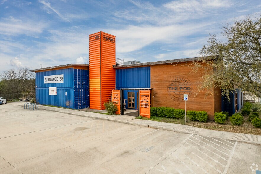 More Photos Of 18745 Redland Rd, San Antonio Restaurant For Lease