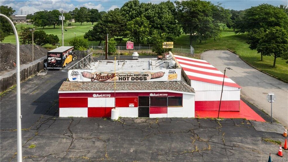 More Photos Of 69 Grand Island Blvd, Tonawanda Fast Food For Sale