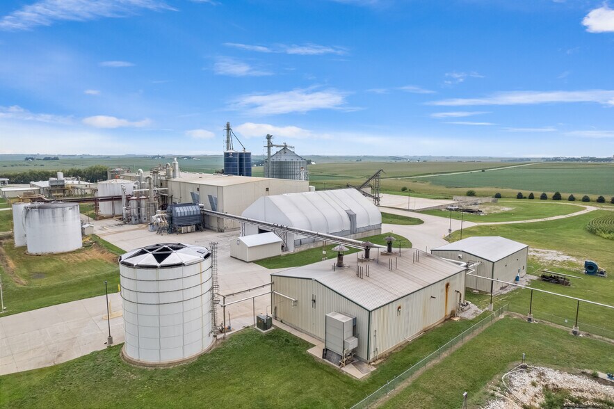 More Photos Of 6059 159th St, Galva Food Processing For Sale