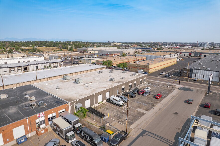 More Photos Of 2498 W 2nd Ave, Denver Warehouse For Lease