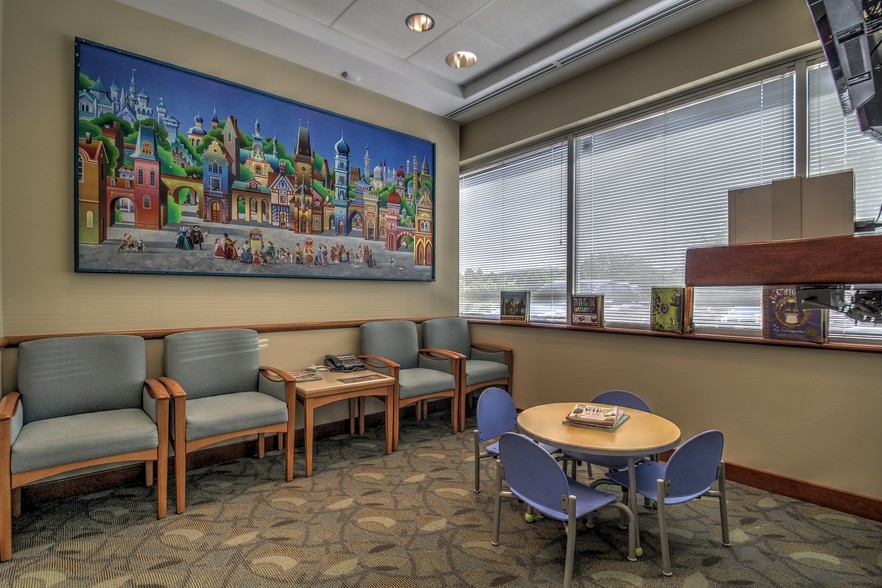 More Photos Of 2 Ivy Brook Rd, Shelton Medical For Sale