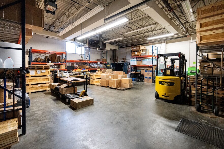 More Photos Of 11 Klein Dr, Salem Manufacturing For Sale