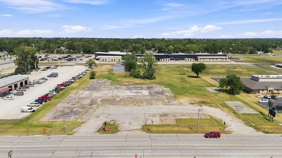 More Photos Of 1406 East St, Iola Land For Sale