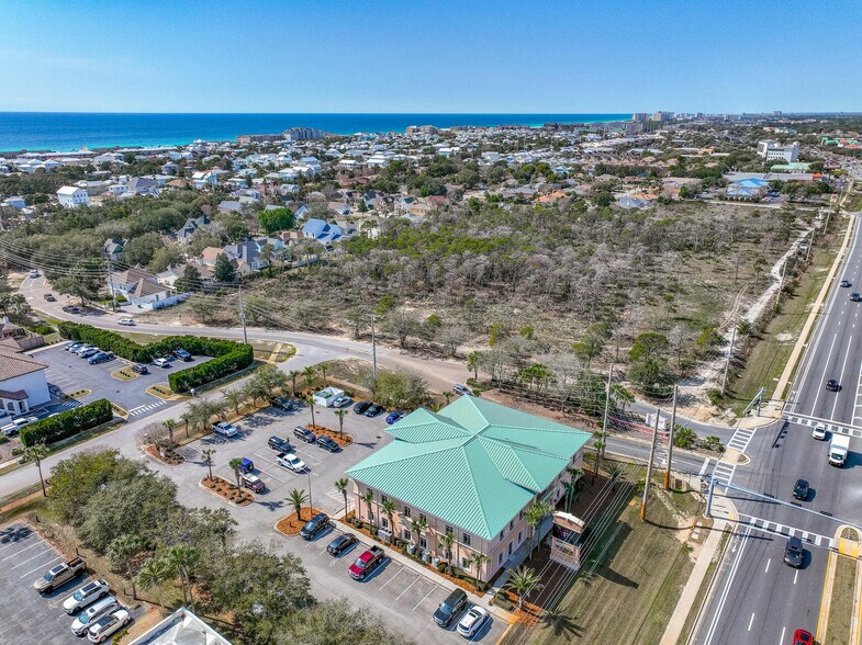 More Photos Of 4635 Gulfstarr Dr, Destin Medical For Sale