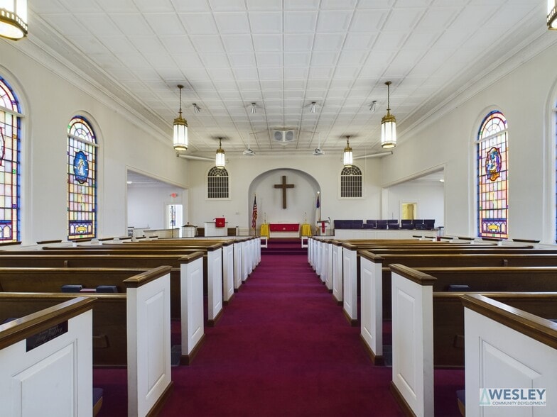 Primary Photo Of 1373 Delwood Dr SW, Lenoir Religious Facility For Sale