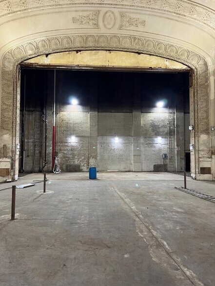 More Photos Of 11709 Hillside Ave, Richmond Hill Theater Concert Hall For Lease