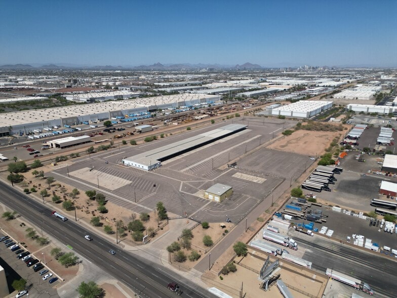 Primary Photo Of 2021 S 51st Ave, Phoenix Truck Terminal For Lease