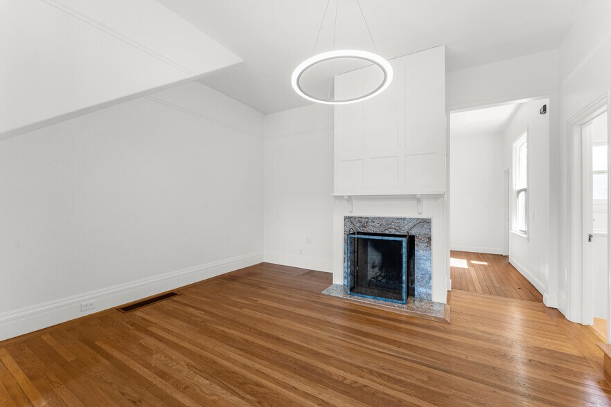 More Photos Of 126 N Ellsworth Ave, San Mateo Apartments For Sale