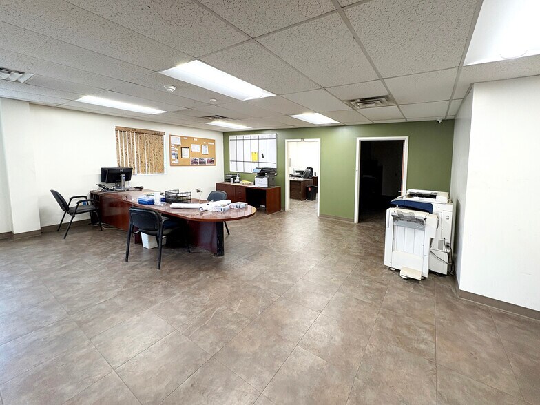 More Photos Of 601 Steel St, Aliquippa Warehouse For Sale