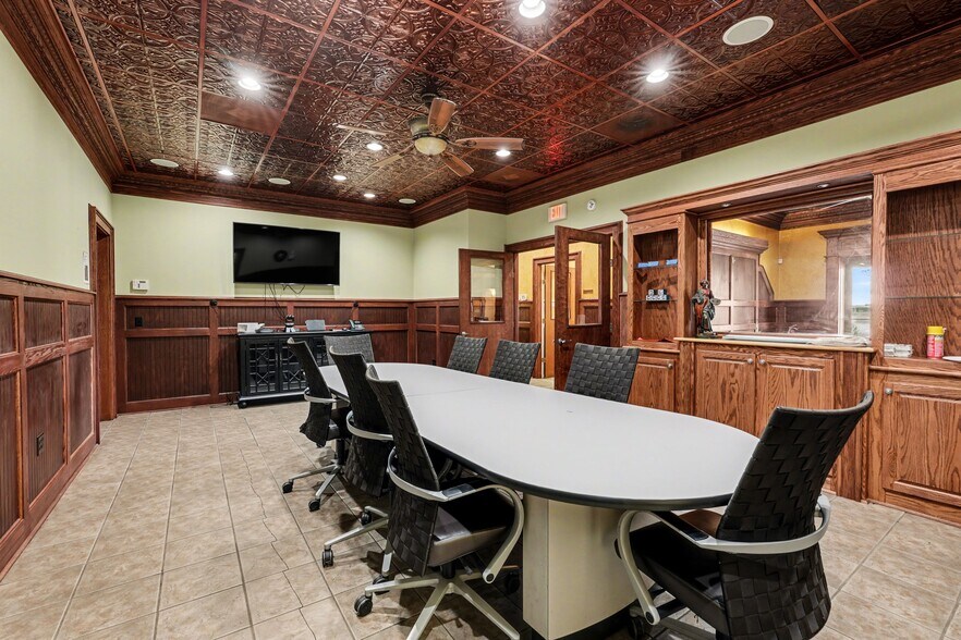 More Photos Of 11084 Dennis W Kerns Pky, King George Warehouse For Sale