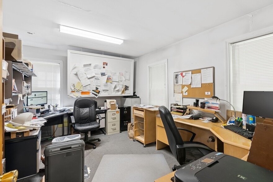 More Photos Of 37-41 Roosevelt Trl, Casco Office For Sale