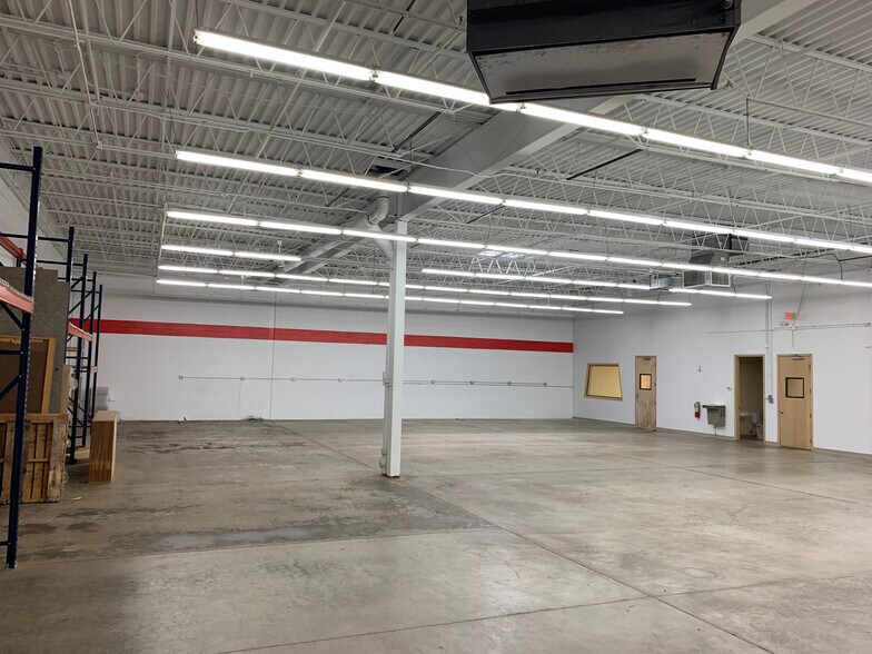 More Photos Of 28457 Ballard Dr, Lake Forest Light Manufacturing For Lease