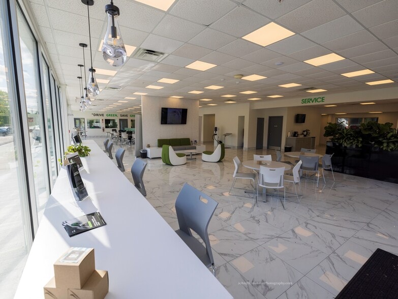 More Photos Of 623 Main St, Tewksbury Auto Dealership For Sale