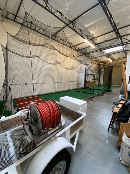 More Photos Of 8417 Washington Blvd, Roseville Warehouse For Sale