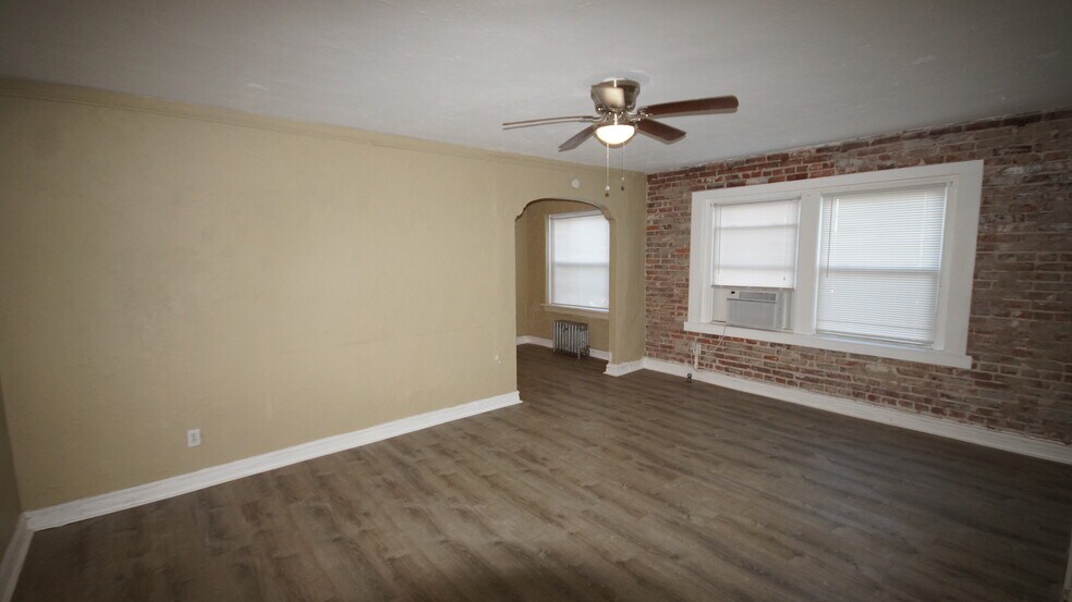 More Photos Of 807 Clara Ave, Saint Louis Apartments For Lease