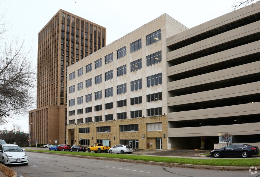 More Photos Of 1108 Lavaca St, Austin Office For Lease