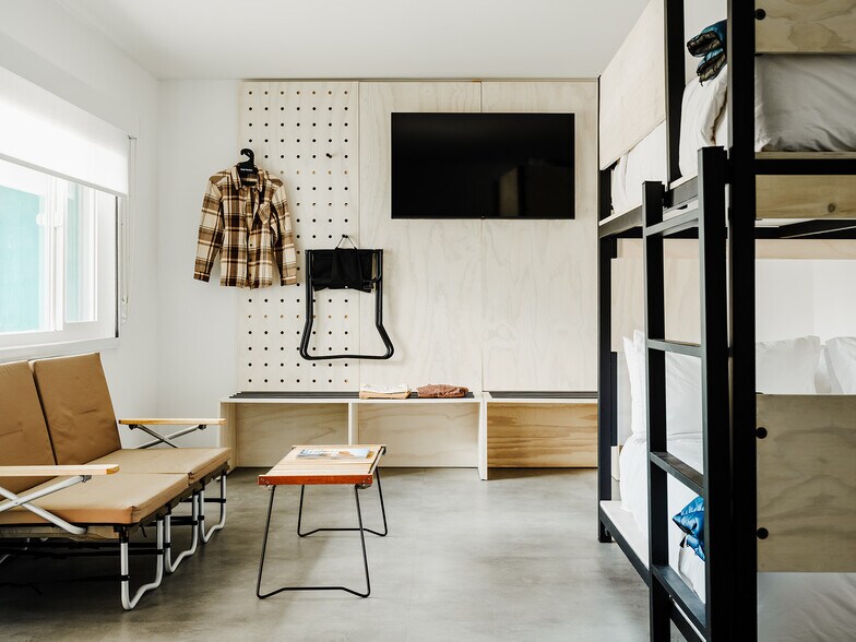 More Photos Of 54850 29 Palms Hwy, Yucca Valley Hotel For Sale