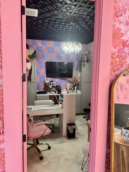 More Photos Of 106 N Main St, Granite Quarry General Retail For Sale